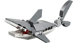 Monthly Mini Model Build Set - 2015 11 November, Shark
